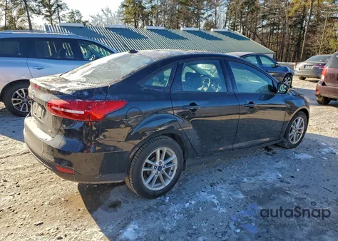 2017 Ford Focus Se z USA, uszkodzony, nr VIN 1FADP3F24HL325807